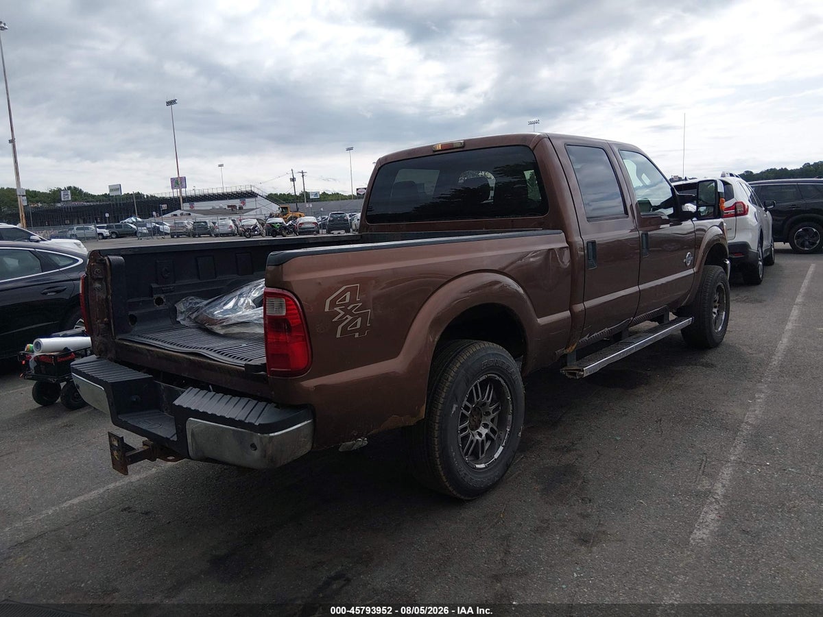 2011 FORD F-250 XLT — снимка 4
