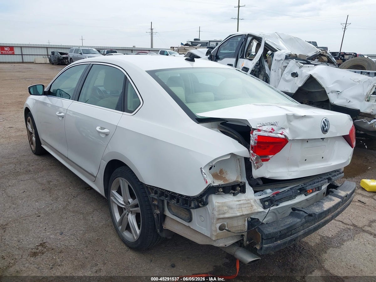 2013 VOLKSWAGEN PASSAT 2.0L TDI SEL PREMIUM — снимка 3