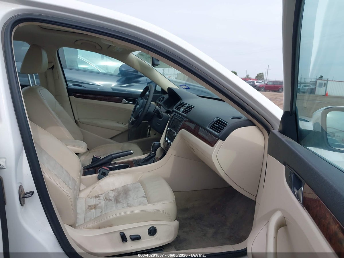 2013 VOLKSWAGEN PASSAT 2.0L TDI SEL PREMIUM — снимка 5