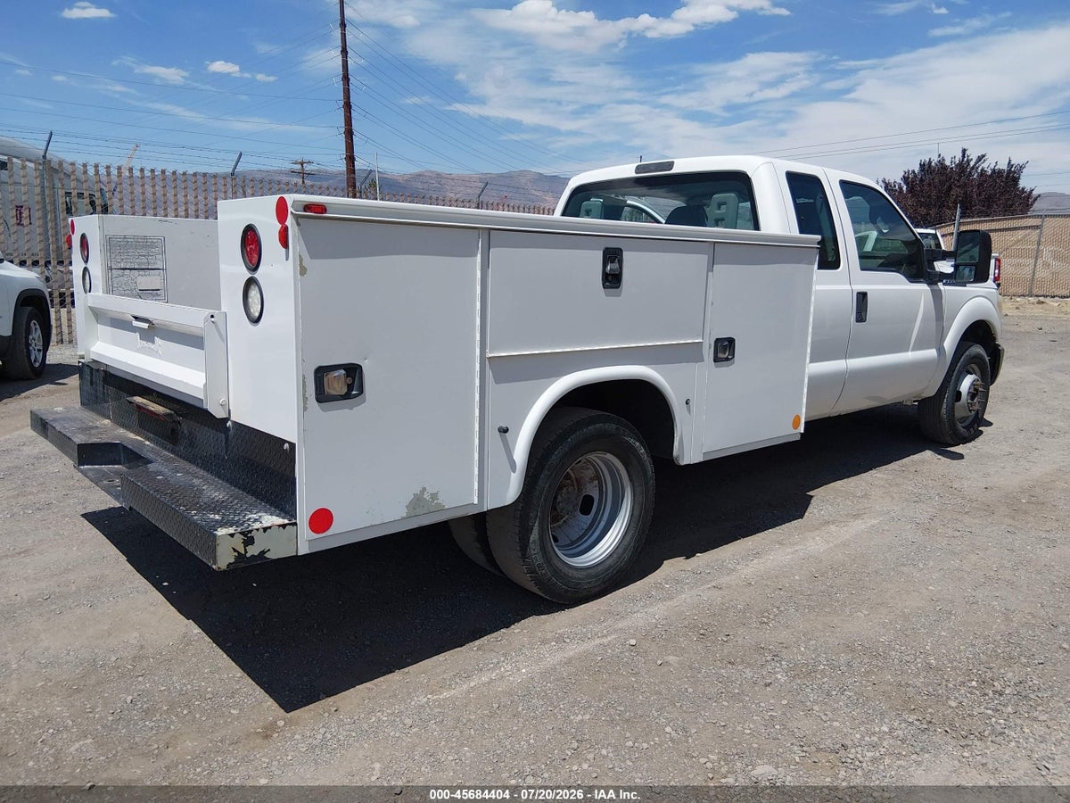 2015 FORD F-350 CHASSIS XL — снимка 4