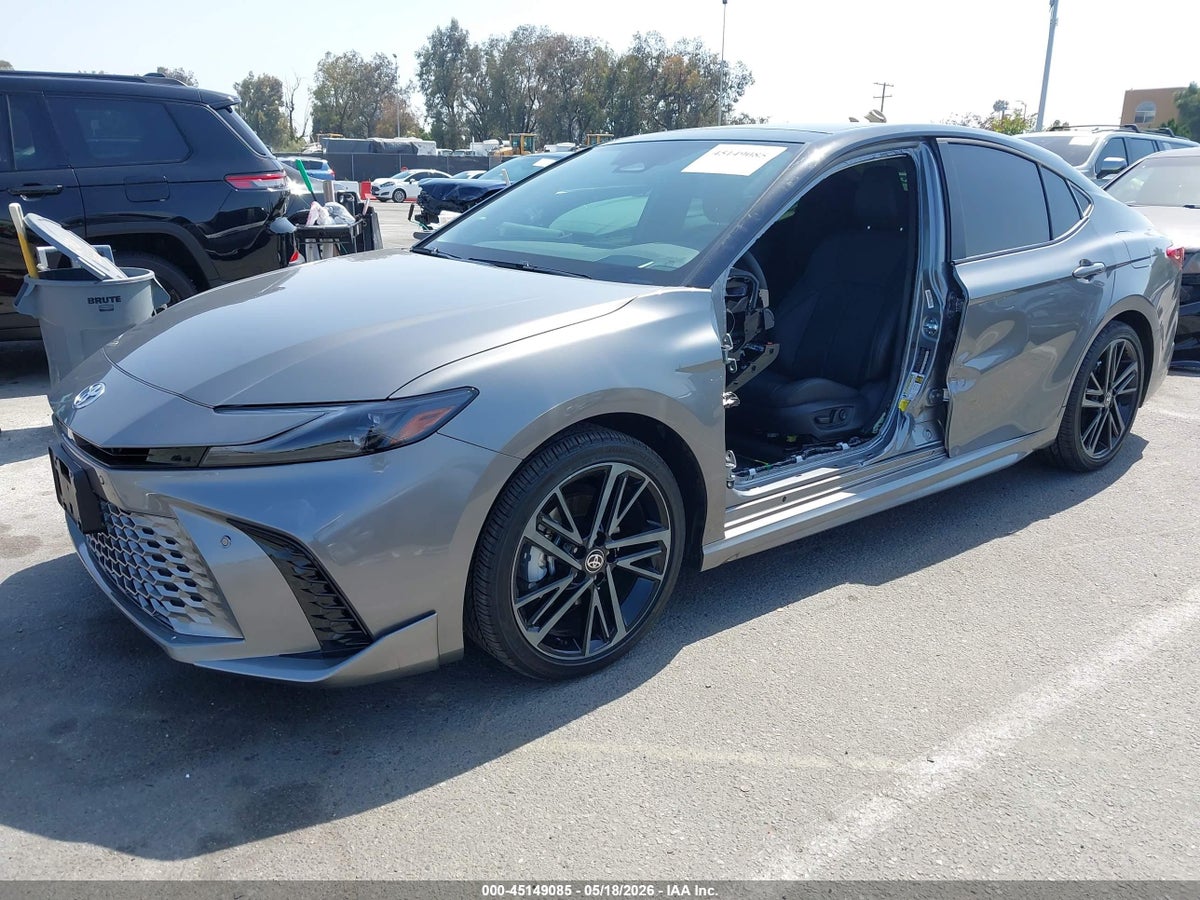 2026 TOYOTA CAMRY XSE — снимка 2