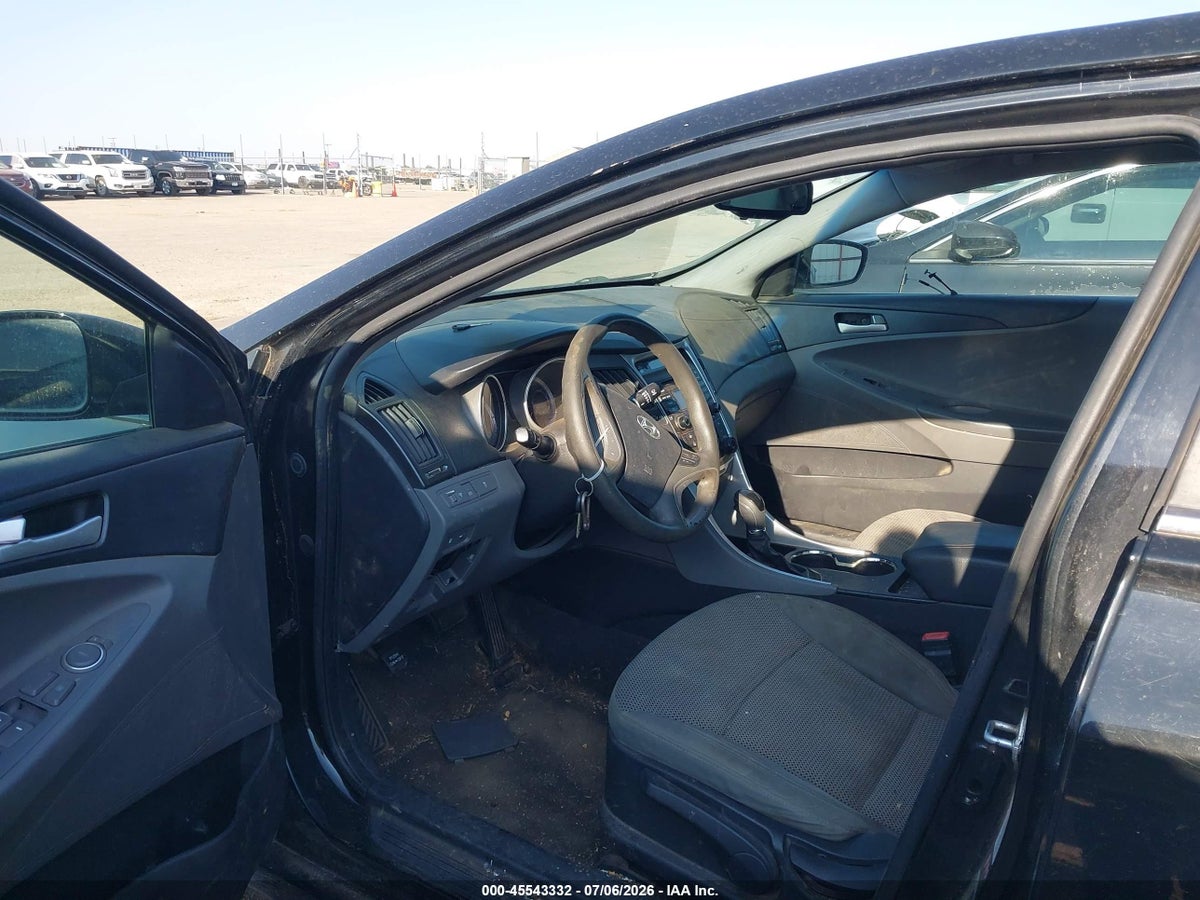 2012 HYUNDAI SONATA GLS — снимка 5