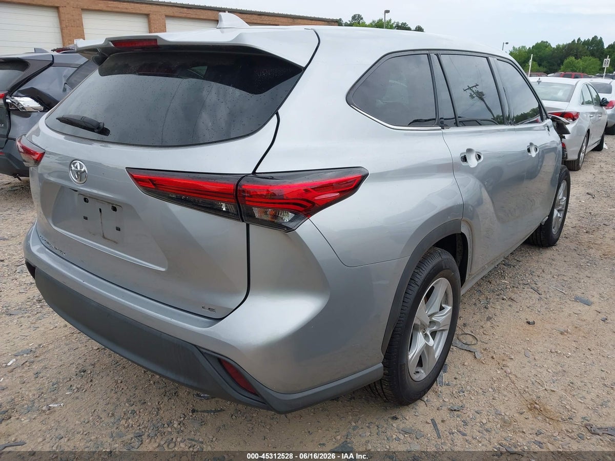 2021 TOYOTA HIGHLANDER LE — снимка 4