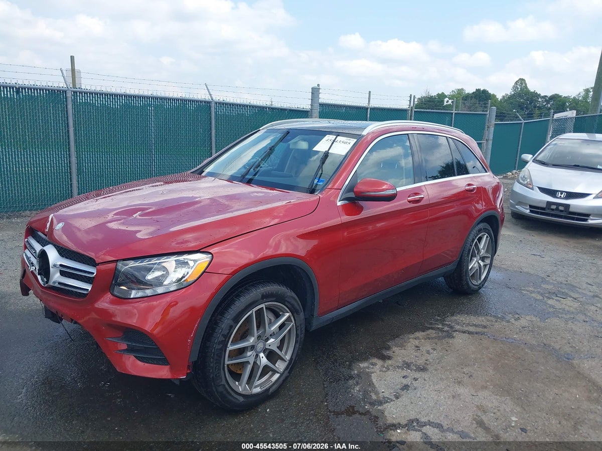 2016 MERCEDES-BENZ GLC 300 4MATIC — снимка 2