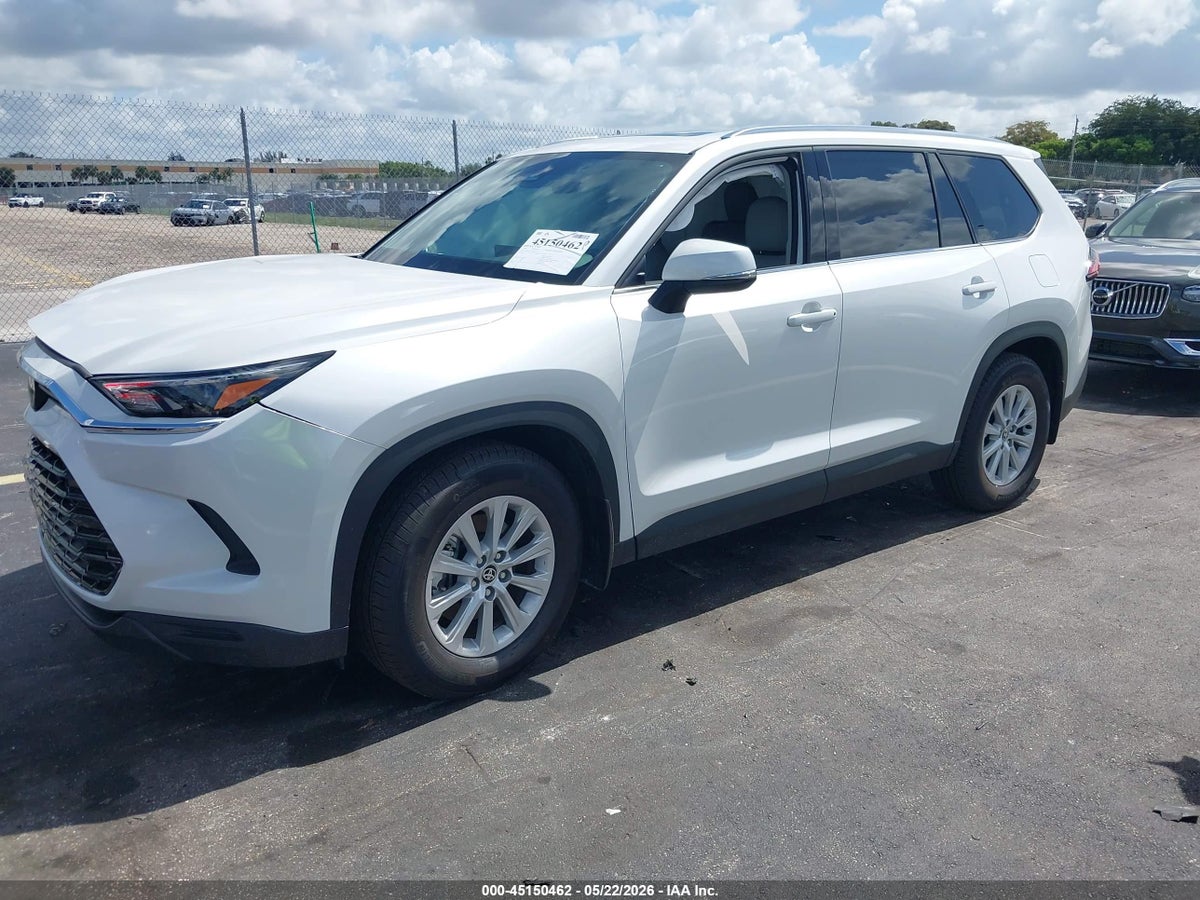 2026 TOYOTA GRAND HIGHLANDER XLE — снимка 2