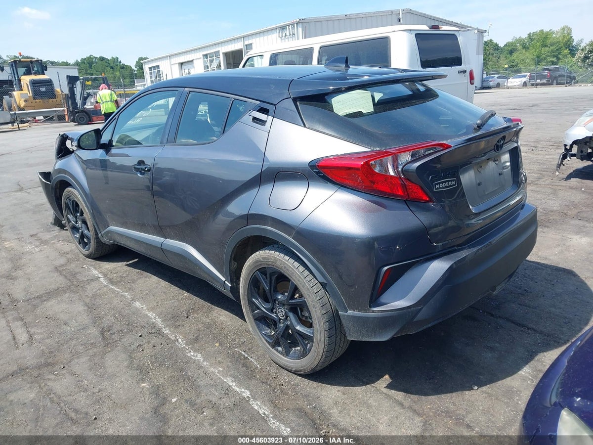 2022 TOYOTA C-HR NIGHTSHADE EDITION — снимка 3