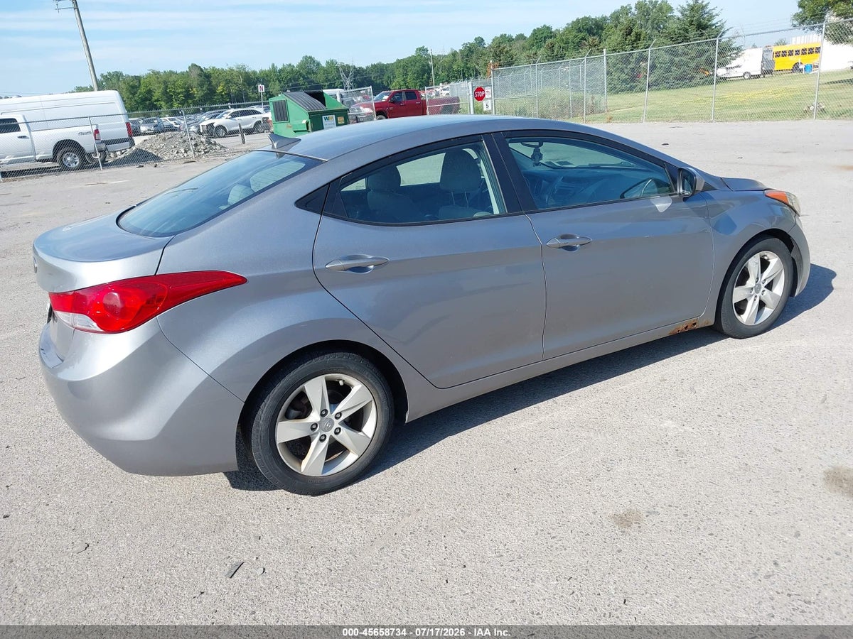 2013 HYUNDAI ELANTRA GLS — снимка 4