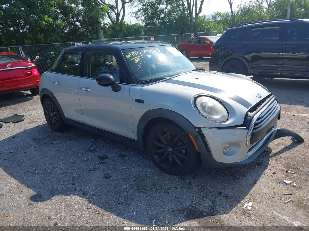 2018 MINI HARDTOP COOPER