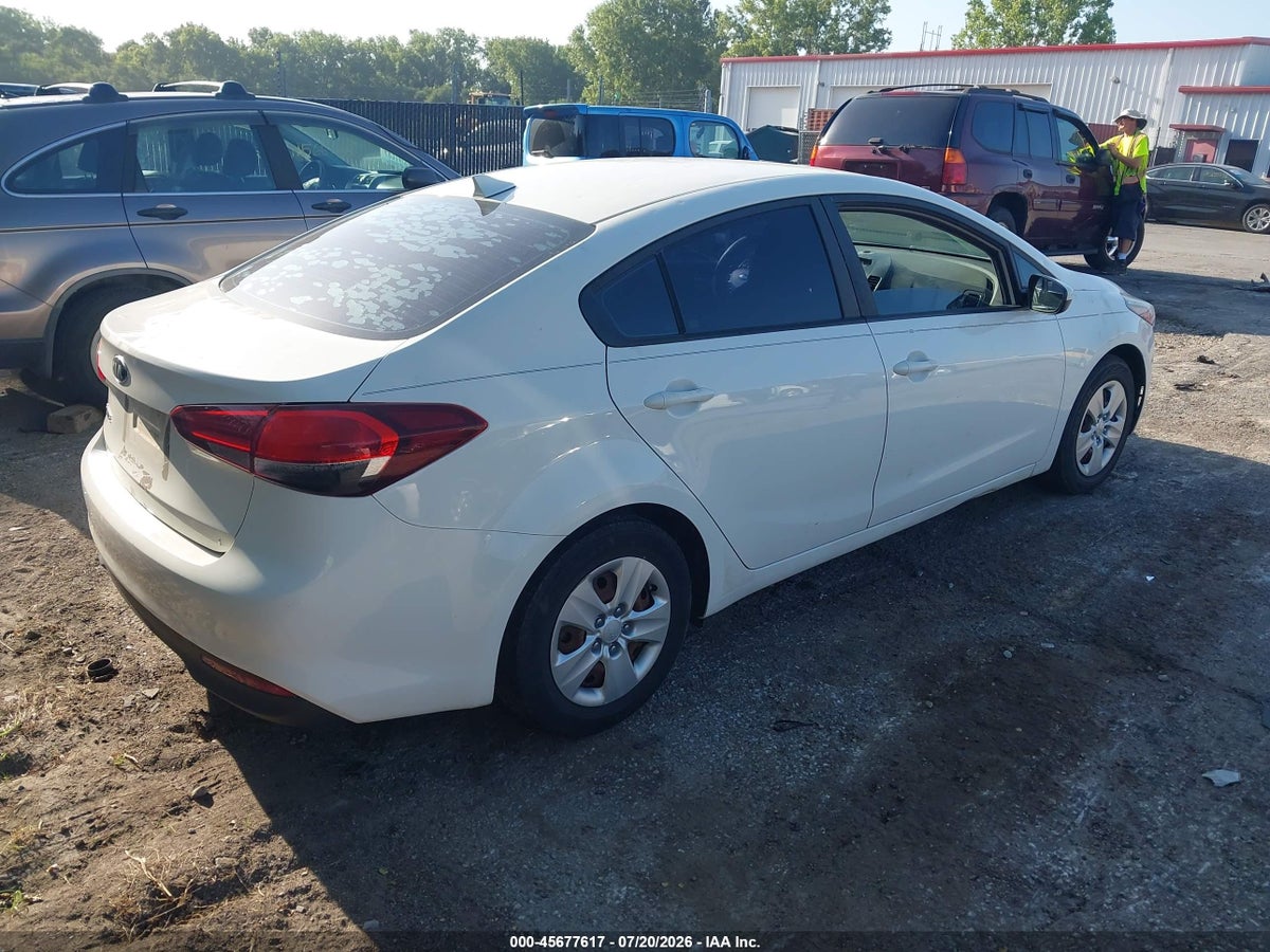 2017 KIA FORTE LX — снимка 4