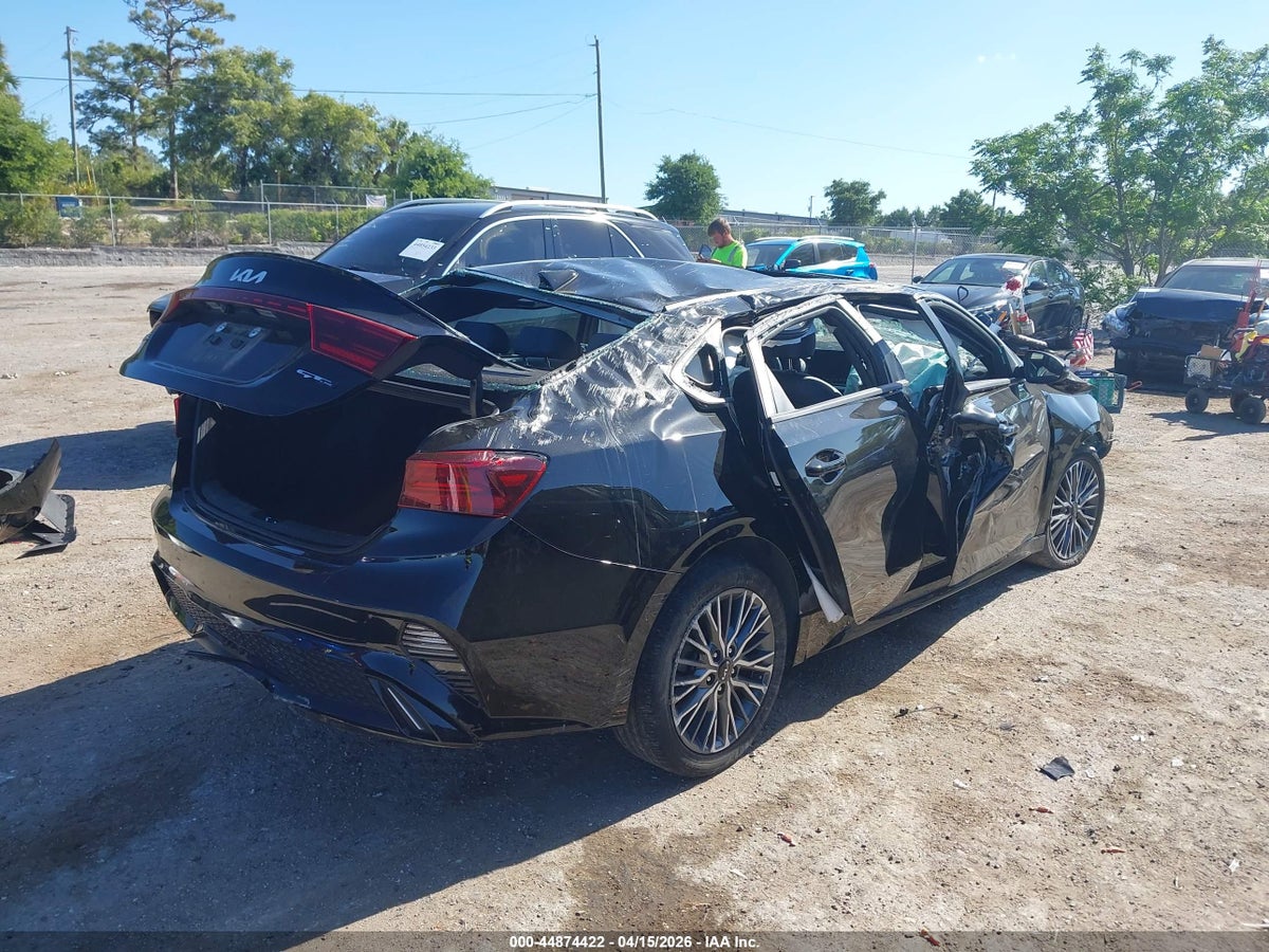 2024 KIA FORTE GT-LINE — снимка 4