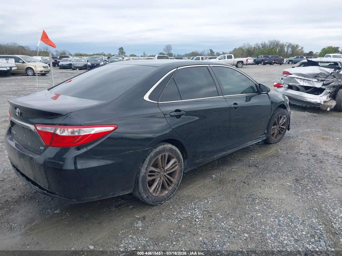 2017 TOYOTA CAMRY SE — снимка 4