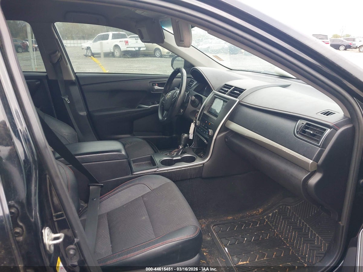 2017 TOYOTA CAMRY SE — снимка 5