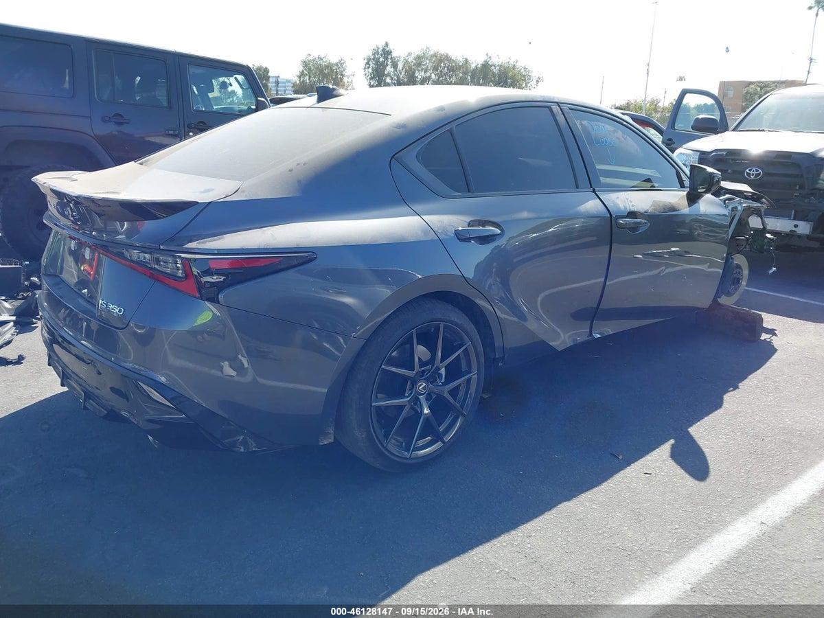 2026 LEXUS IS 350 F SPORT DESIGN — снимка 4
