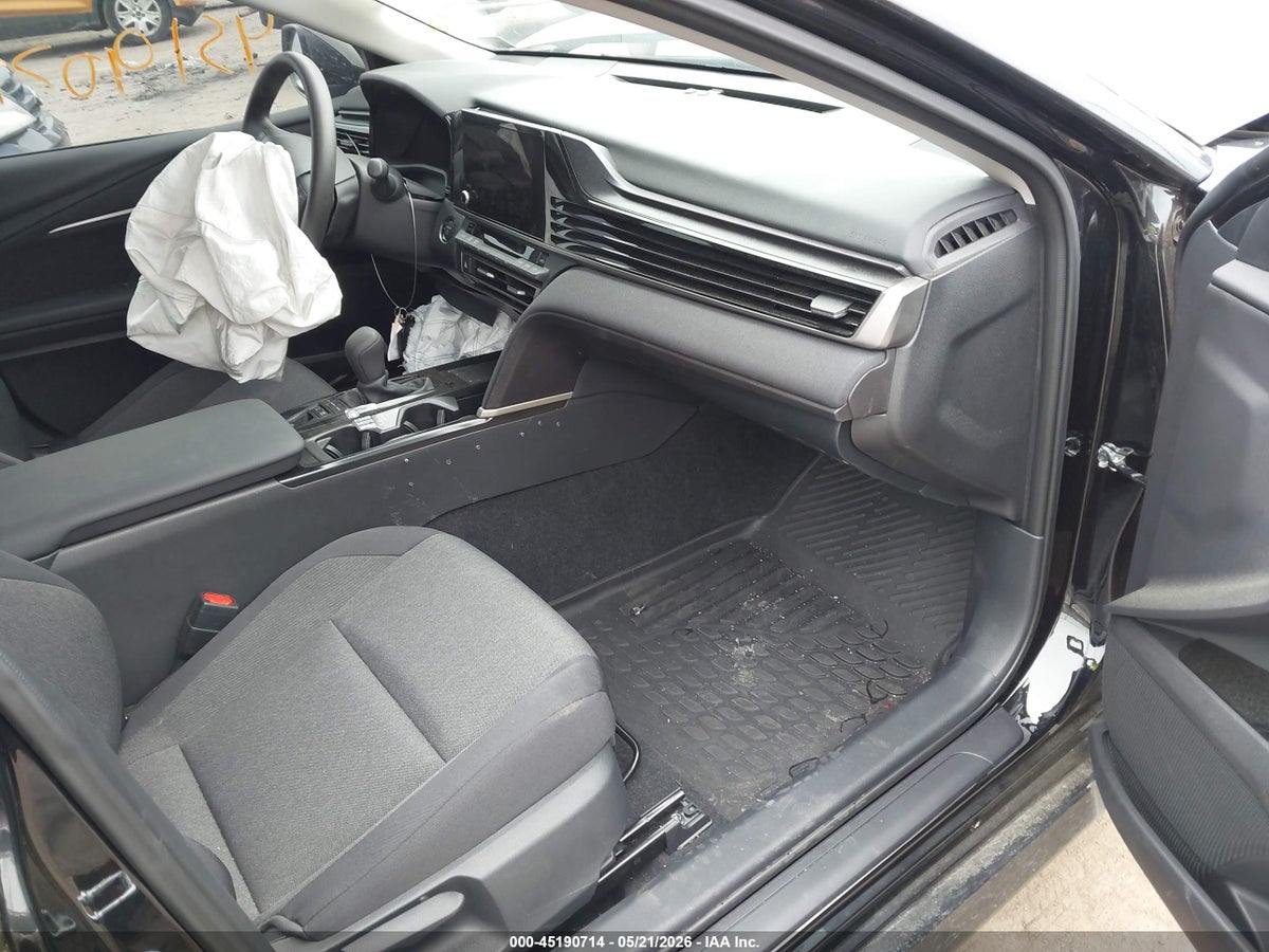 2025 TOYOTA CAMRY LE — снимка 5