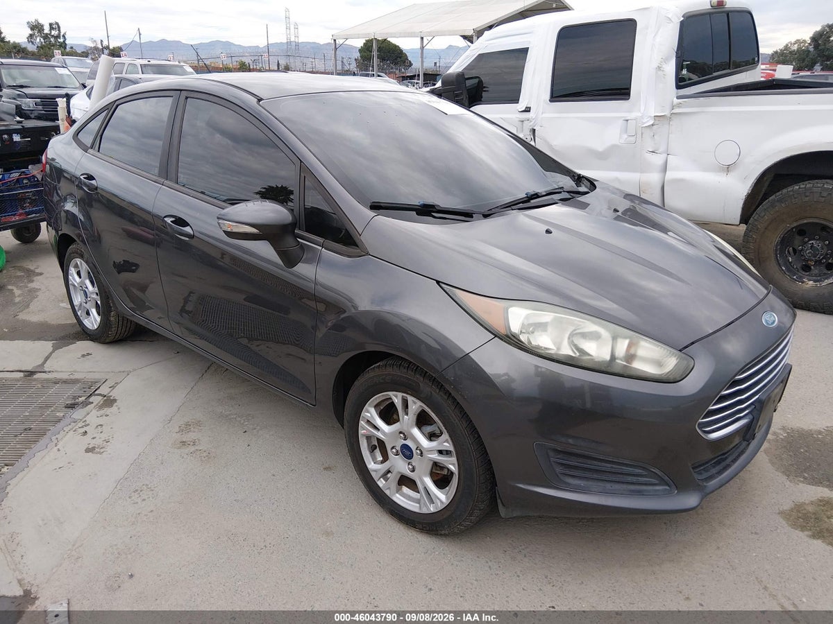 2015 FORD FIESTA SE