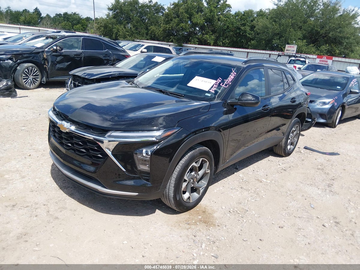 2026 CHEVROLET TRAX FWD LT — снимка 2