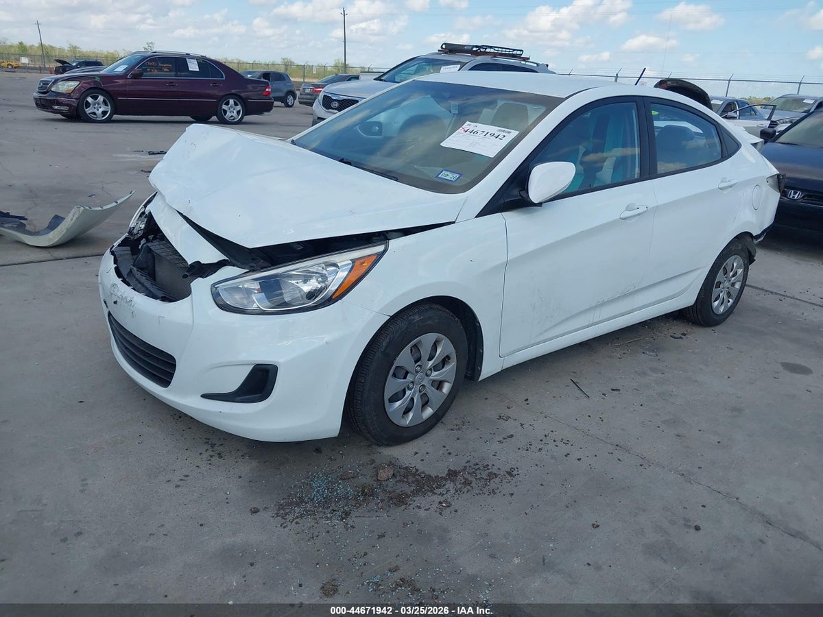 2016 HYUNDAI ACCENT SE — снимка 2