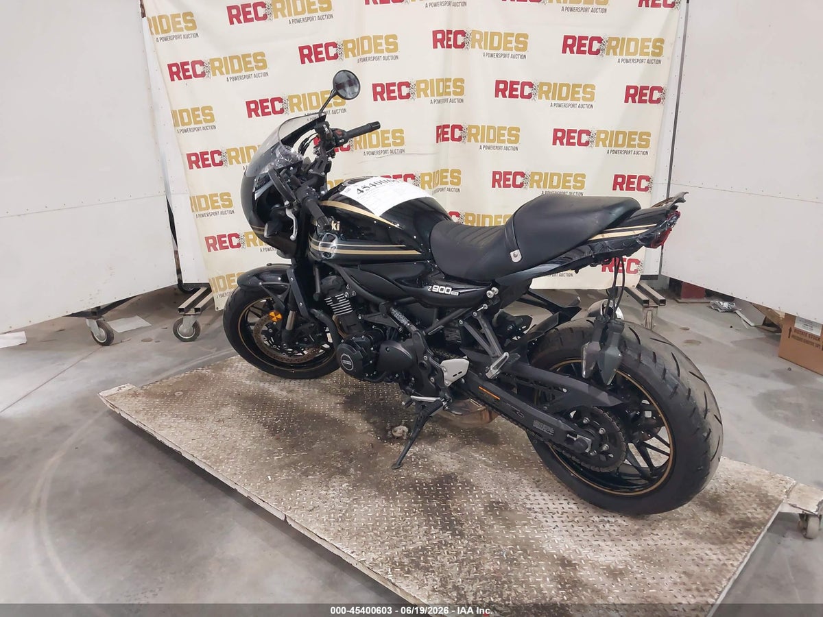 2024 KAWASAKI ZR900 — снимка 3