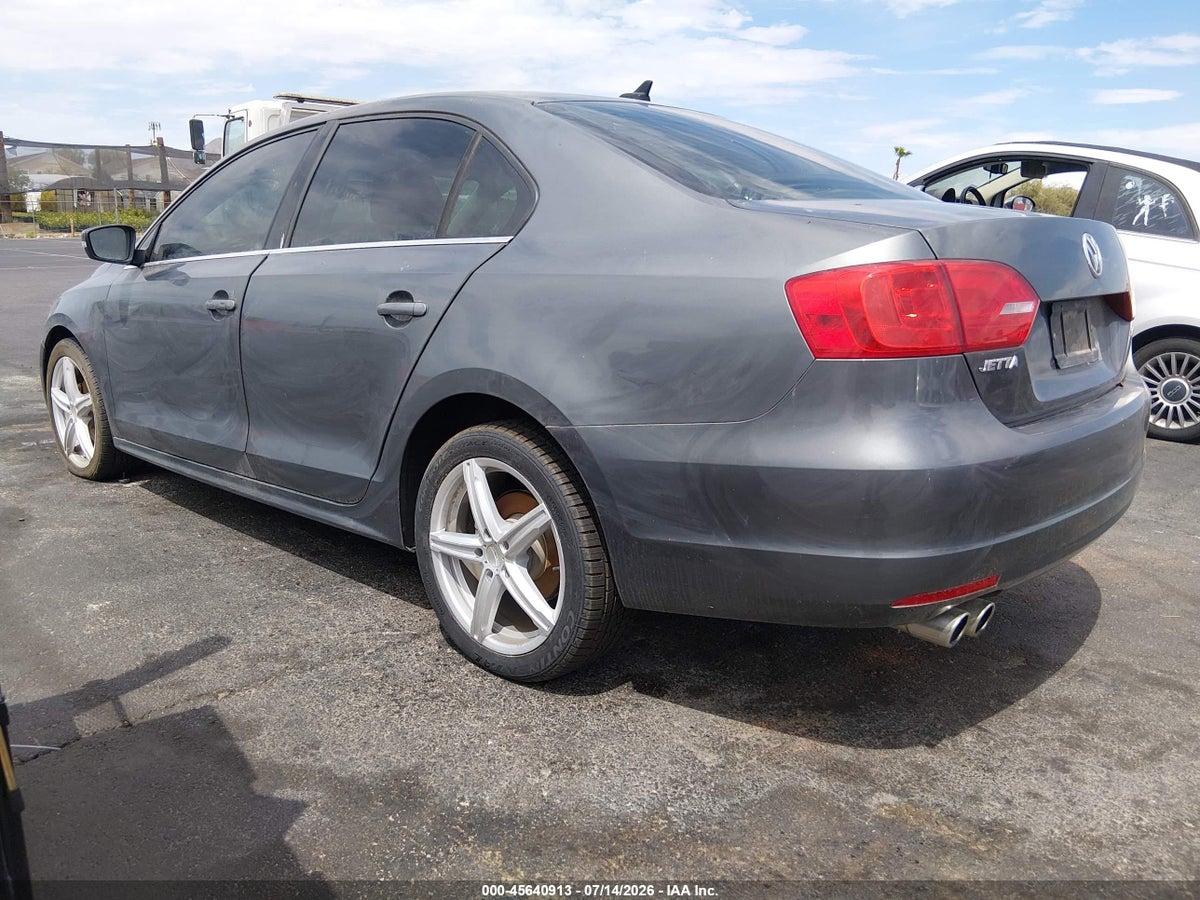 2011 VOLKSWAGEN JETTA 2.5L SEL — снимка 3