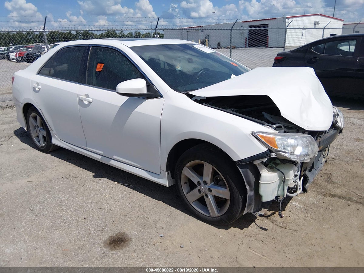 2012 TOYOTA CAMRY SE