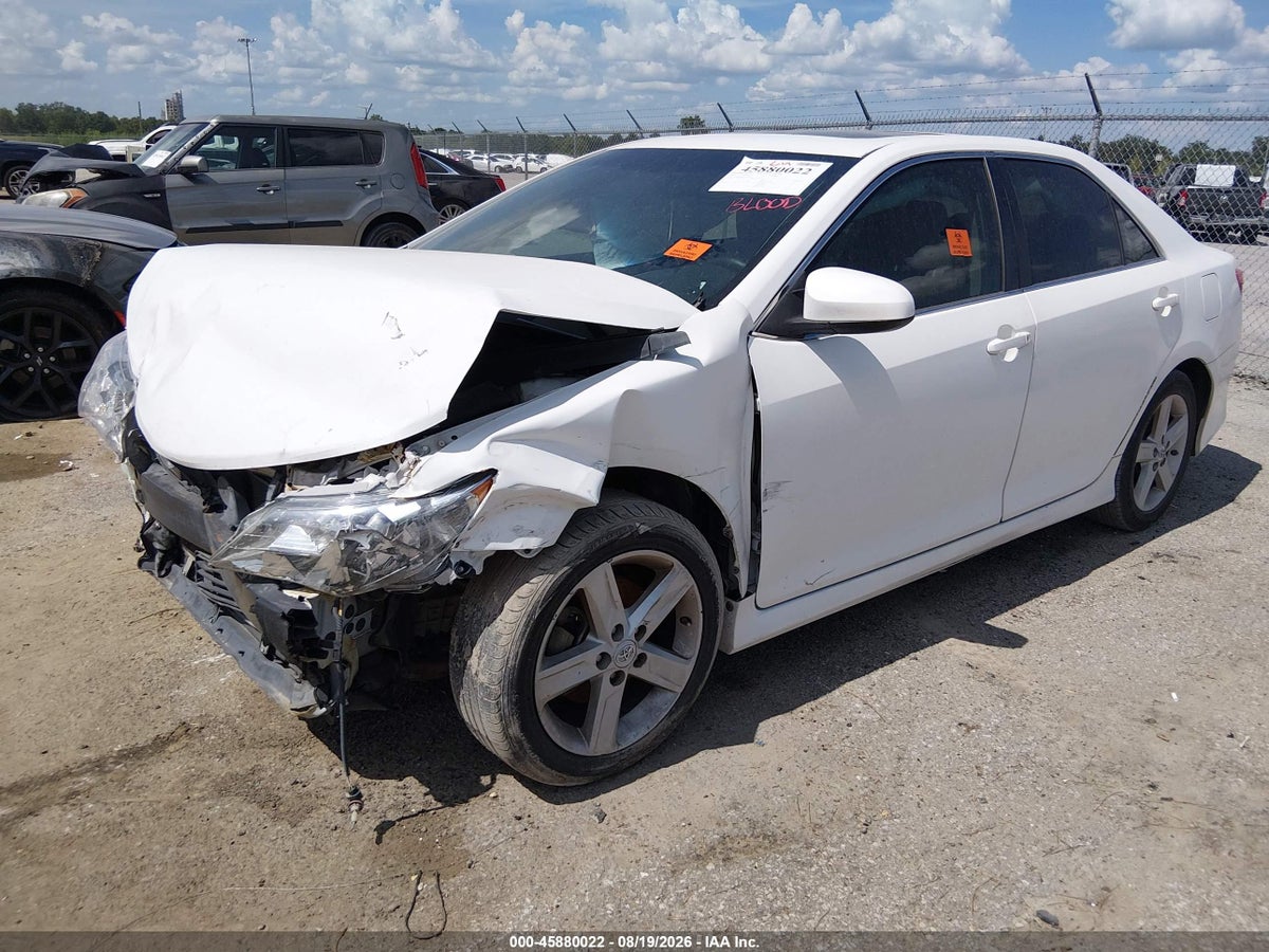 2012 TOYOTA CAMRY SE — снимка 2