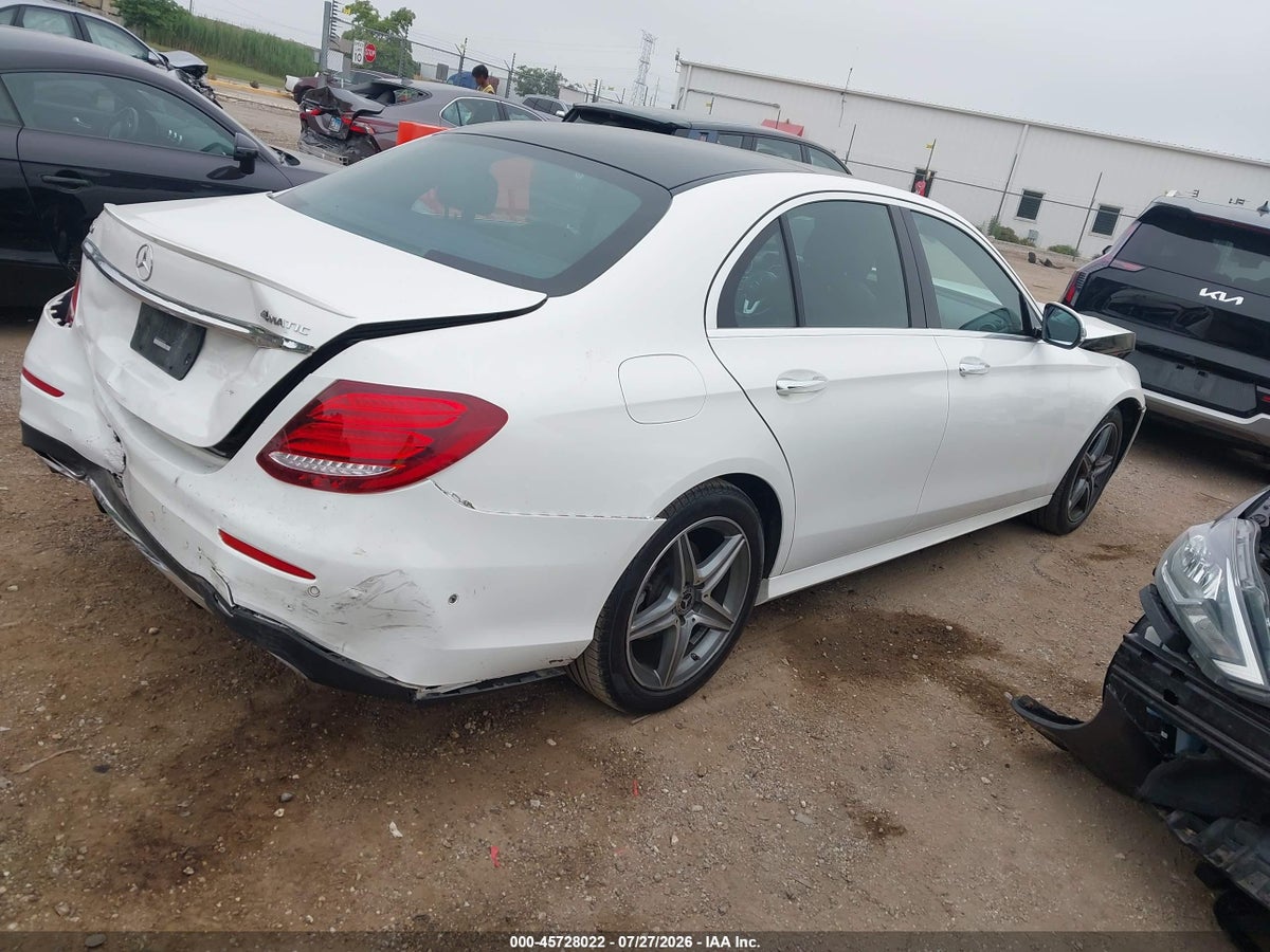 2019 MERCEDES-BENZ E 300 4MATIC — снимка 4