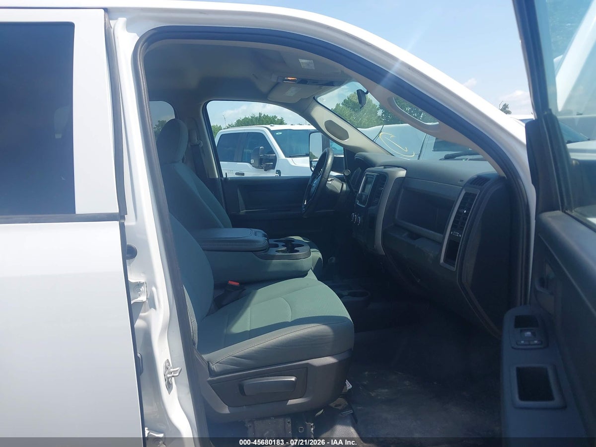 2017 RAM 3500 TRADESMAN 4X4 8' BOX — снимка 5