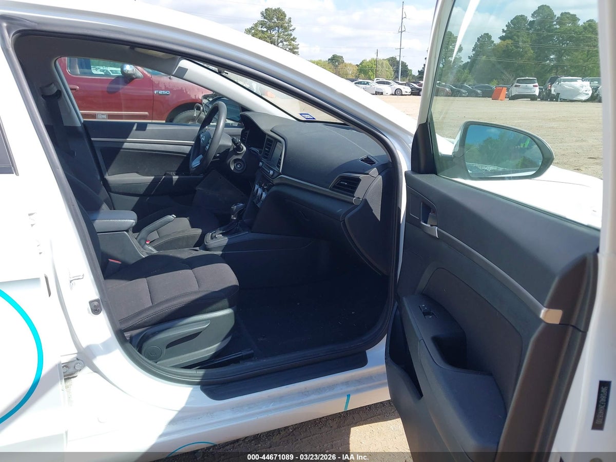2019 HYUNDAI ELANTRA SEL — снимка 5