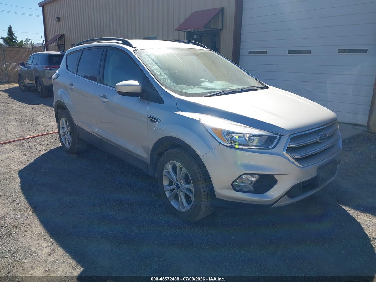 2018 FORD ESCAPE SE