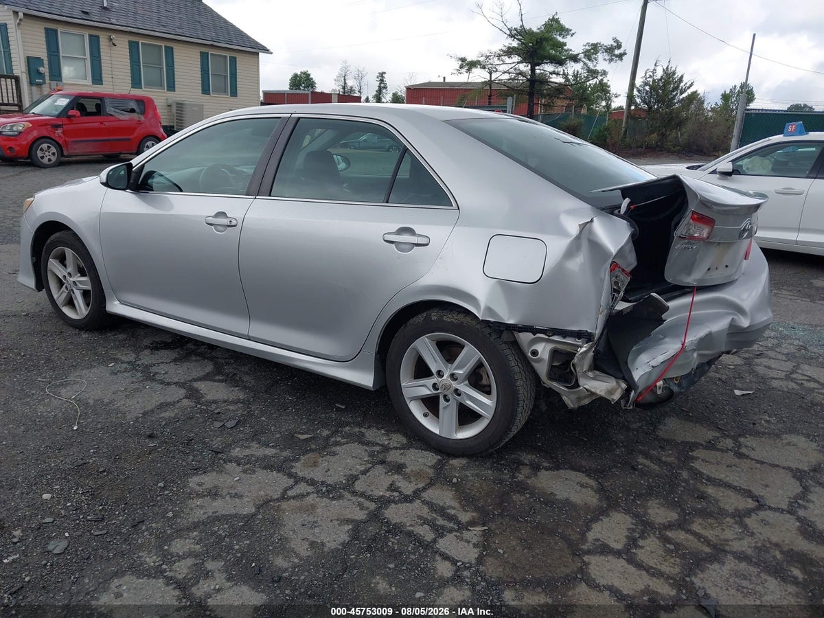 2012 TOYOTA CAMRY SE — снимка 3