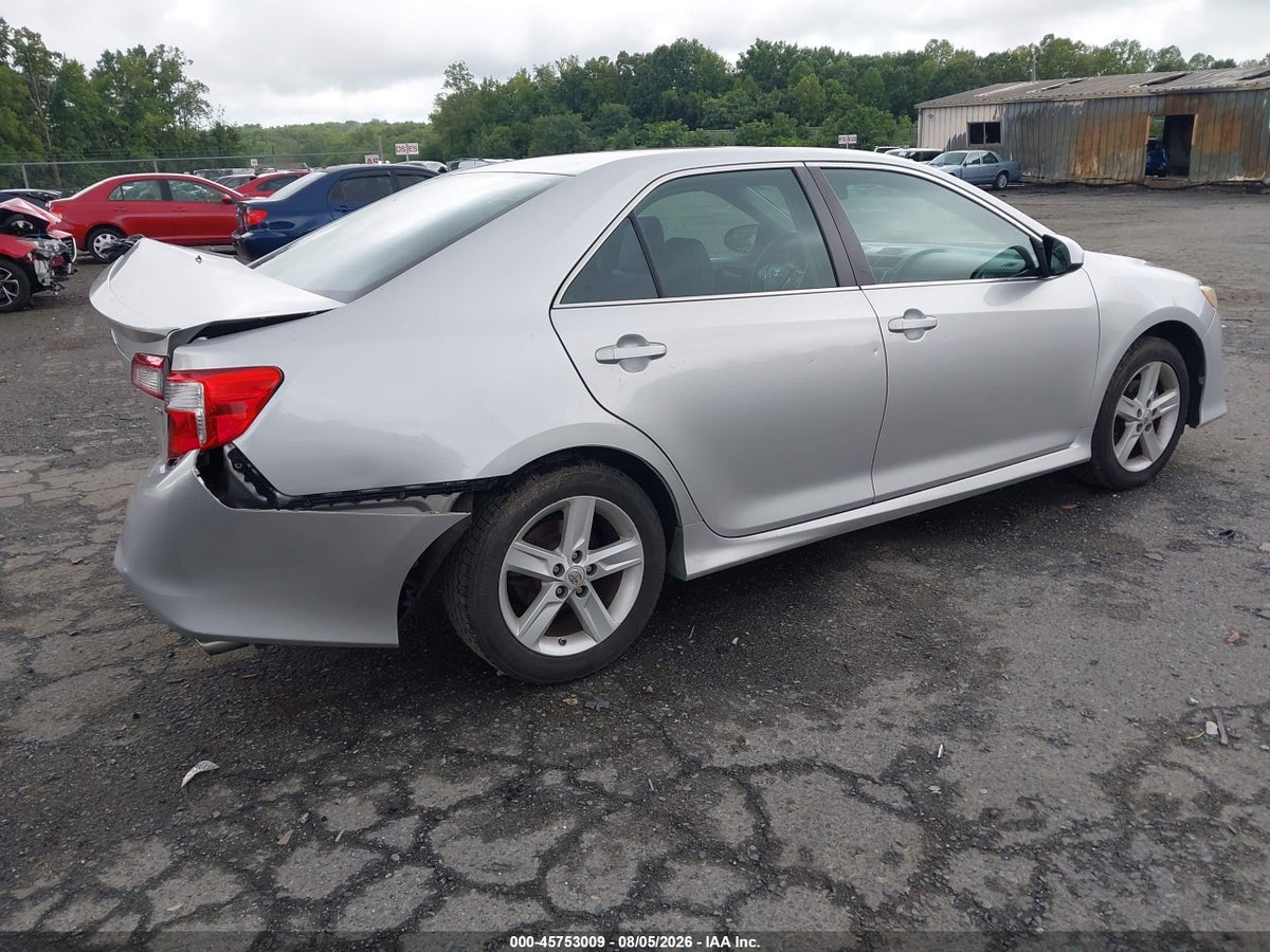 2012 TOYOTA CAMRY SE — снимка 4