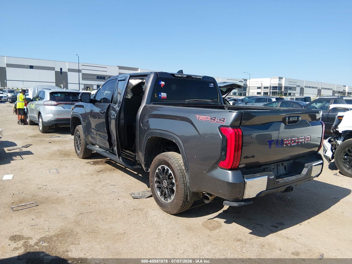 2022 TOYOTA TUNDRA SR5 — снимка 3