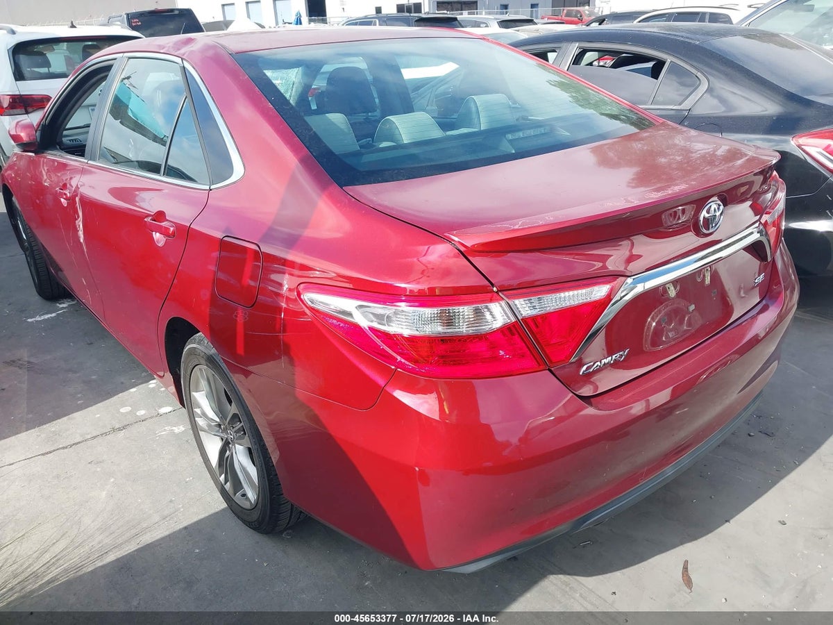 2016 TOYOTA CAMRY SE — снимка 3