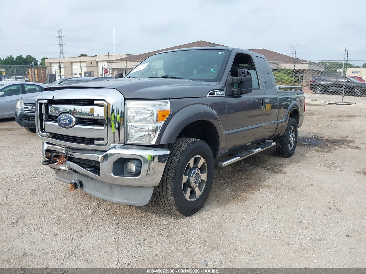 2011 FORD F-250 LARIAT — снимка 2