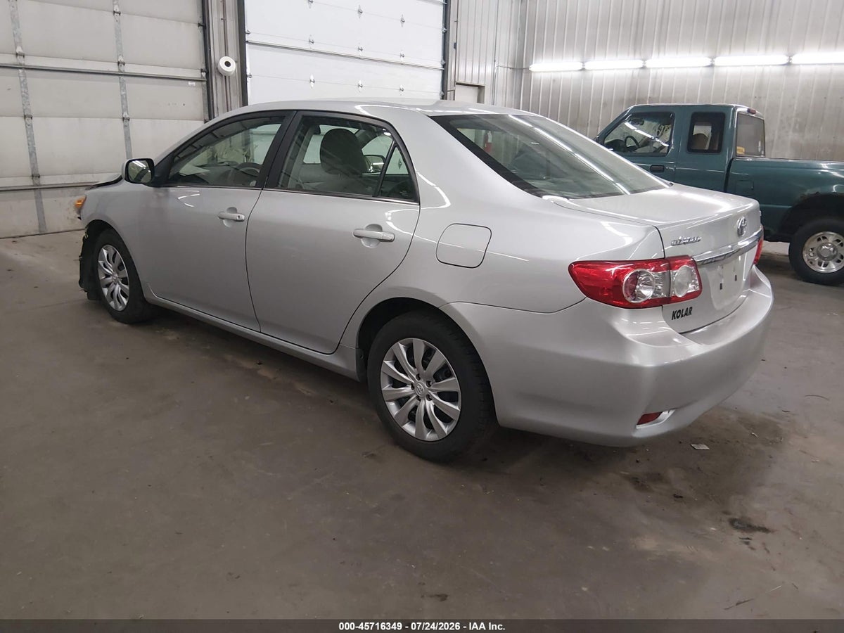 2013 TOYOTA COROLLA LE — снимка 3
