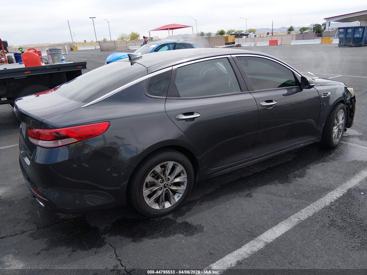 2017 KIA OPTIMA LX — снимка 4