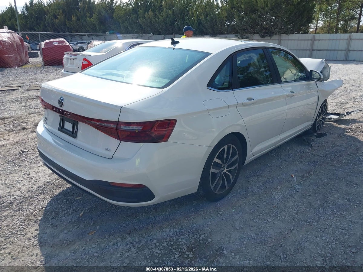 2025 VOLKSWAGEN JETTA 1.5T SE — снимка 4