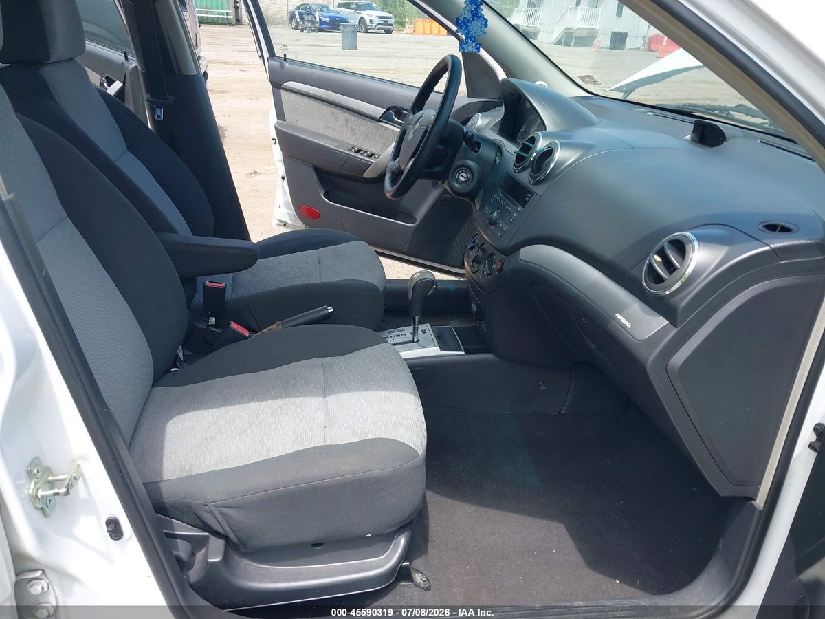 2011 CHEVROLET AVEO 2LT — снимка 5