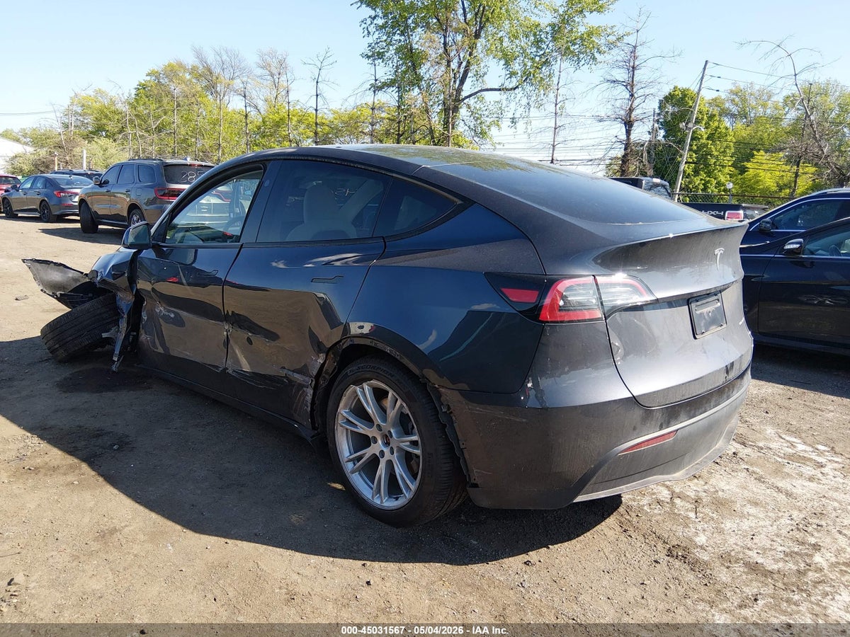 2024 TESLA MODEL Y LONG RANGE DUAL MOTOR ALL-WHEEL DRIVE — снимка 3