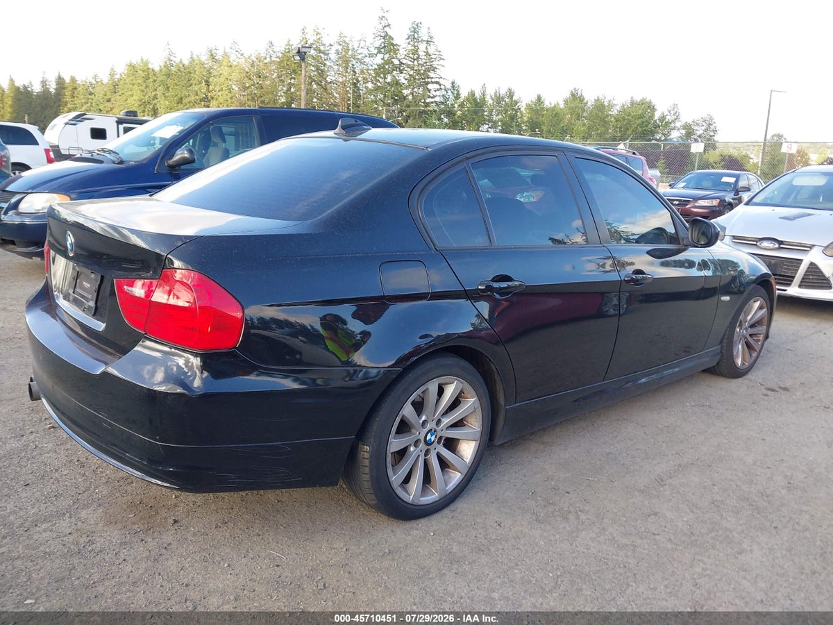 2011 BMW 328I — снимка 4