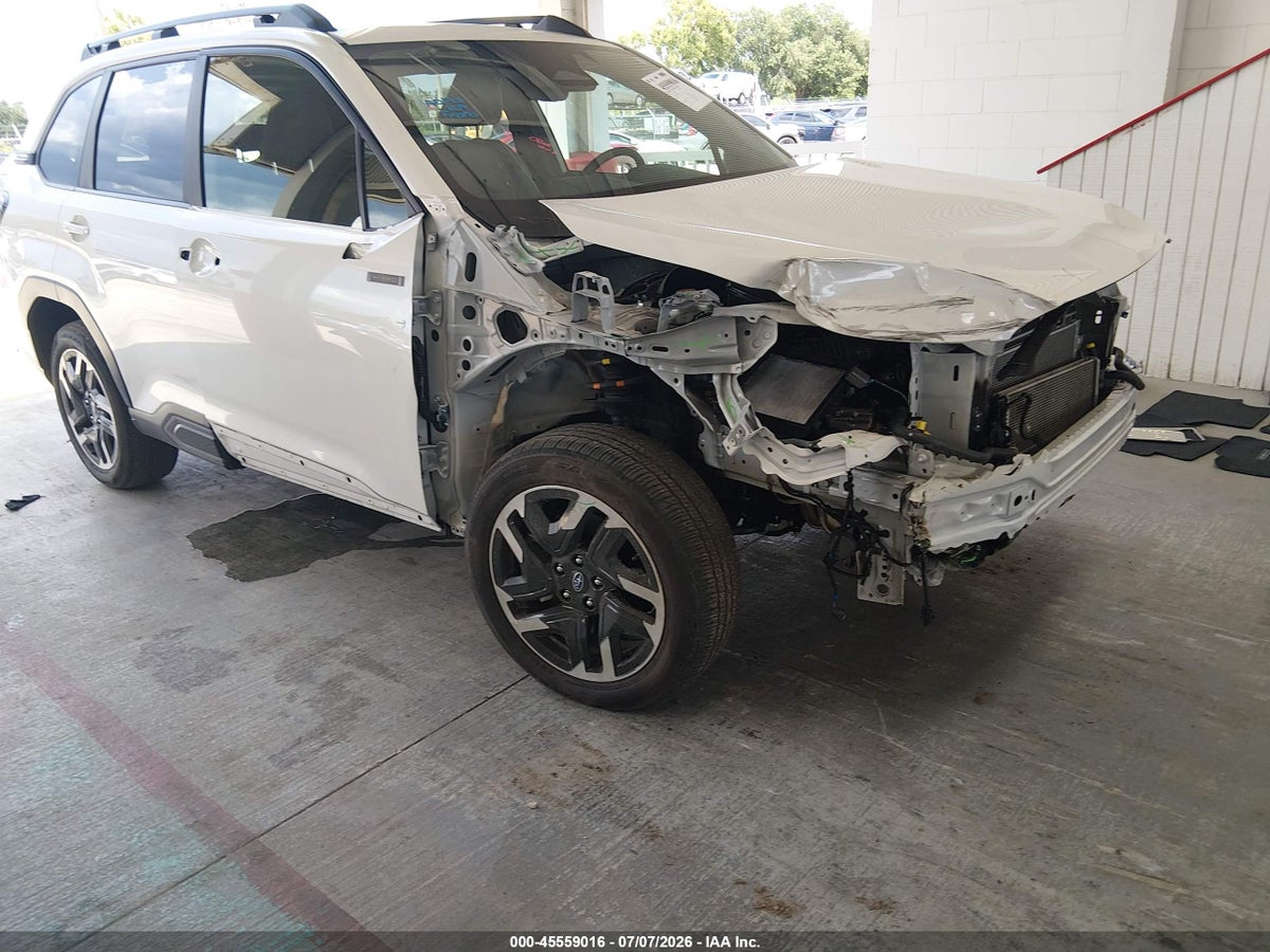 2025 SUBARU FORESTER LIMITED HYBRID