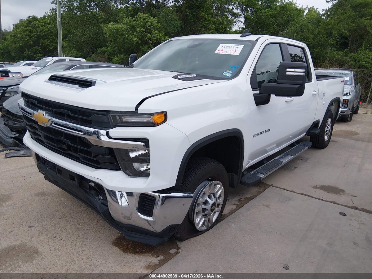 2026 CHEVROLET SILVERADO 2500HD , STANDARD BED, LT, 4WD — снимка 2
