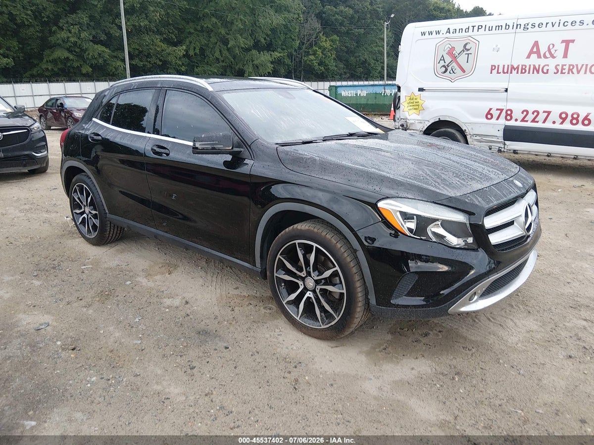 2015 MERCEDES-BENZ GLA 250