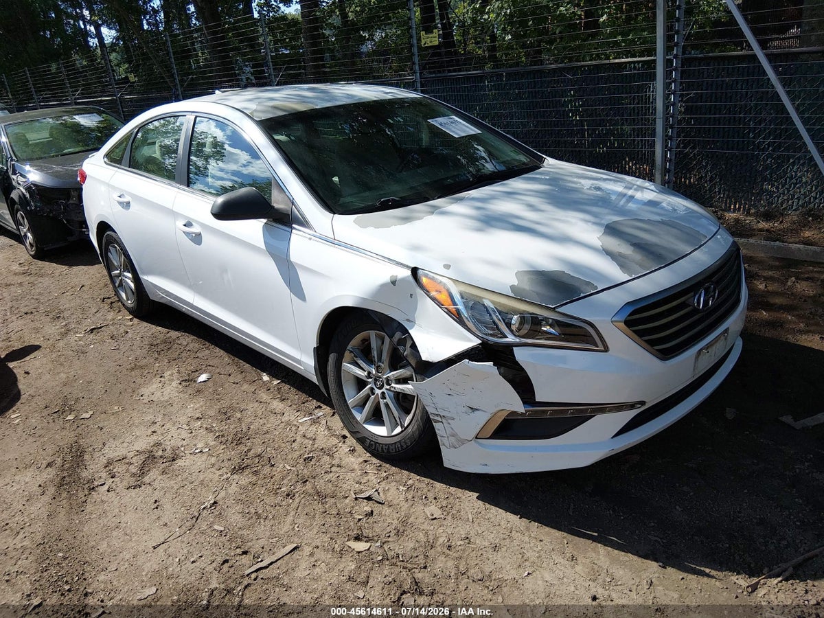 2015 HYUNDAI SONATA SE