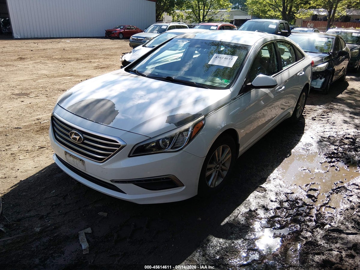2015 HYUNDAI SONATA SE — снимка 2