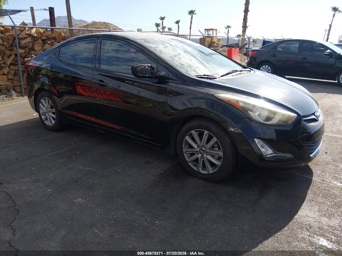 2016 HYUNDAI ELANTRA SE