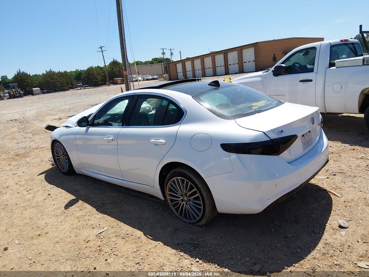 2019 ALFA ROMEO GIULIA TI LUSSO AWD — снимка 3