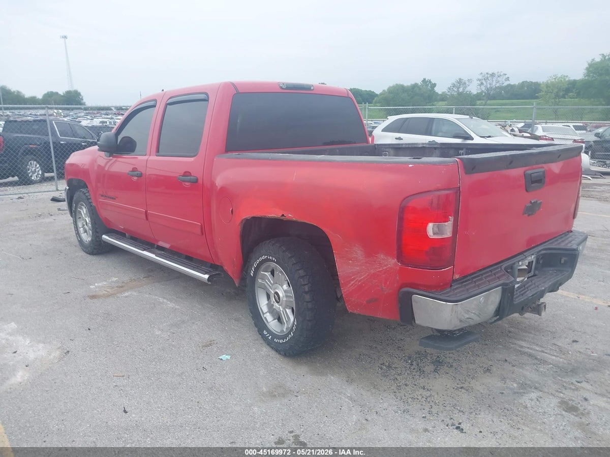 2013 CHEVROLET SILVERADO 1500 LT — снимка 3