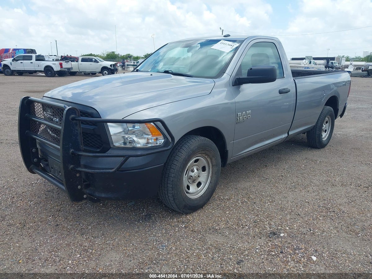 2021 RAM 1500 CLASSIC TRADESMAN 4X4 8' BOX — снимка 2