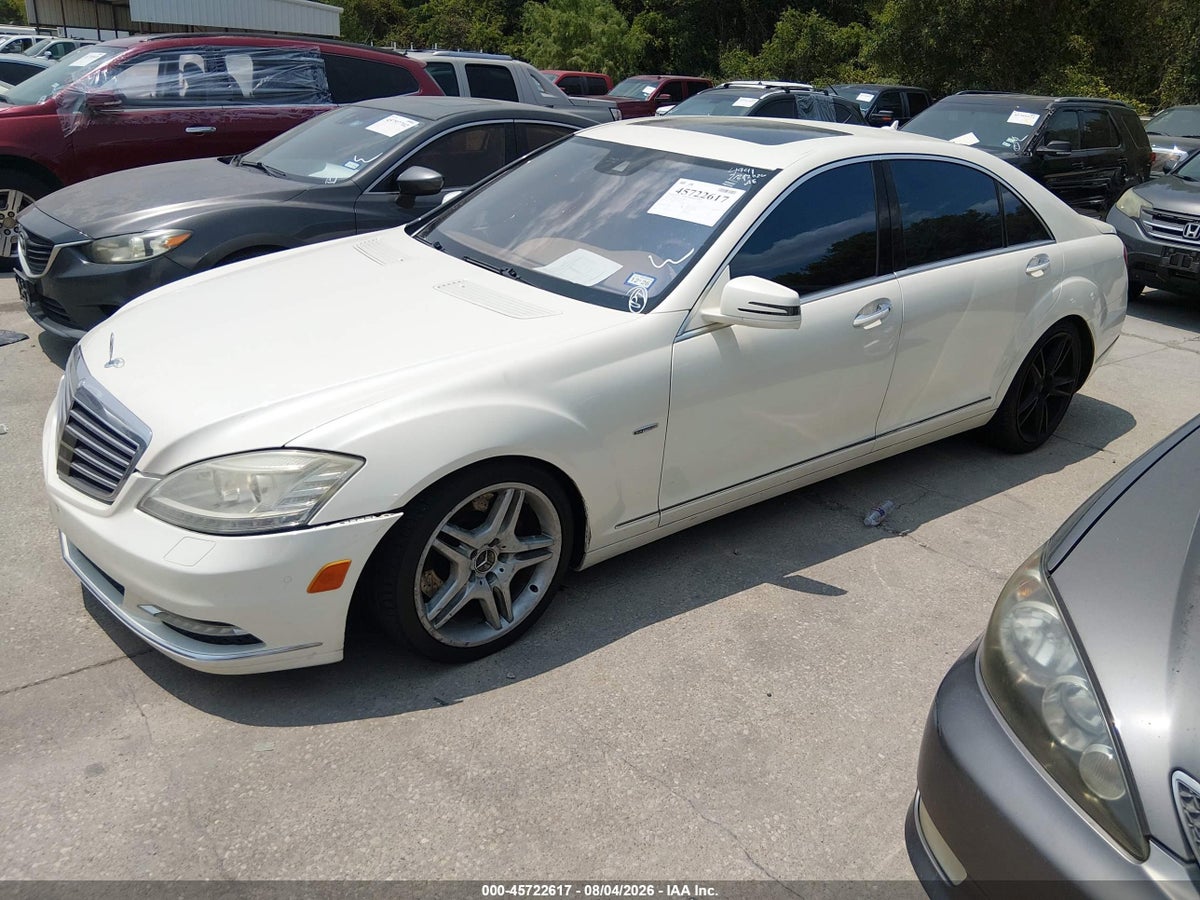 2012 MERCEDES-BENZ S 550 4MATIC — снимка 2